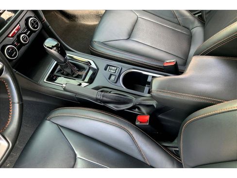 Used 2023 Subaru Crosstrek 2.5i Limited w/ Moonroof Package image 16