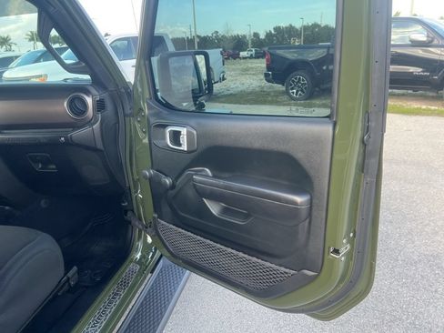 Certified 2020 Jeep Wrangler Sport AWD/4WD image 43