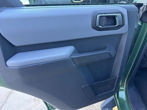 Used 2023 Ford Bronco 4-Door w/ Sasquatch Package image 9