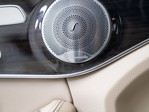 Used 2018 Mercedes-Benz C 300 4MATIC Sedan image 15