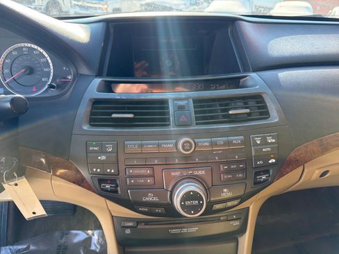 Used 2012 Honda Accord EX-L image 18