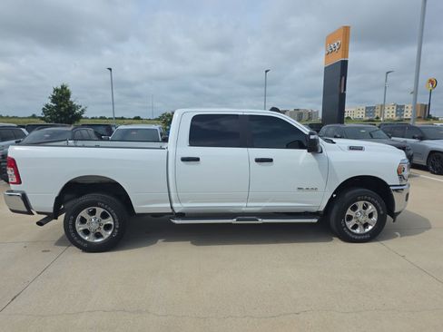 Used 2024 RAM 2500 Big Horn AWD/4WD image 5