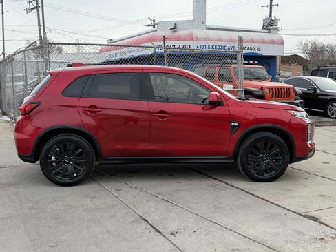 Used 2023 Mitsubishi Outlander Sport ES image 4