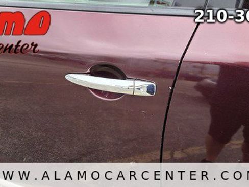 Used 2014 Nissan Murano S image 10