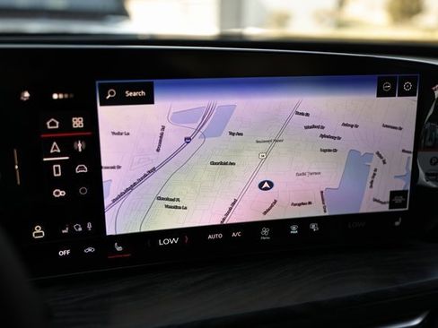 New 2025 Audi Q5 Premium image 36