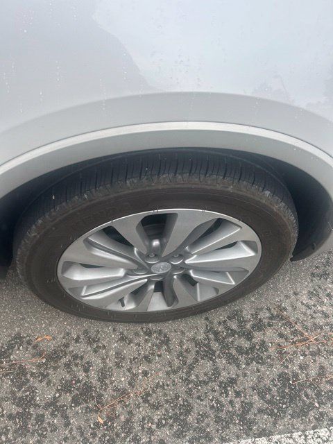 Used 2018 Buick Encore Preferred FWD image 9