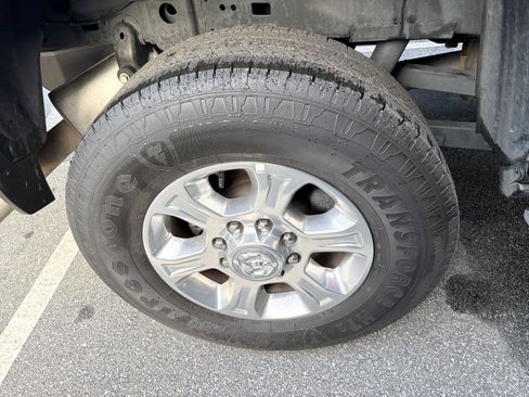Used 2026 RAM 2500 Big Horn AWD/4WD image 10