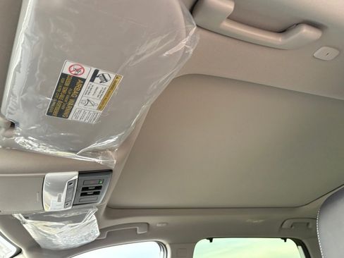 New 2026 Nissan Rogue Platinum image 18