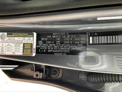 Used 2023 Kia Forte LXS FWD image 17