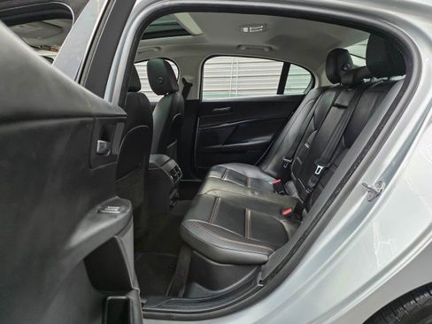 Used 2017 Jaguar XE Prestige RWD image 17