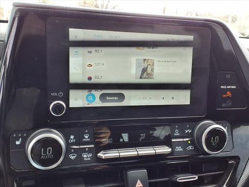 Used 2024 Toyota Highlander XSE image 21