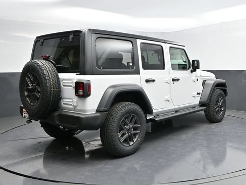 New 2026 Jeep Wrangler Unlimited Sport AWD/4WD image 10