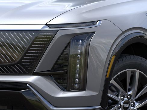 New 2027 Cadillac Vistiq Luxury AWD/4WD image 10