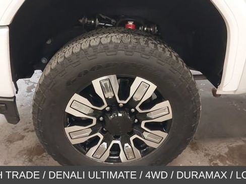 Used 2022 GMC Sierra 2500 Denali w/ Denali Ultimate Package AWD/4WD image 45