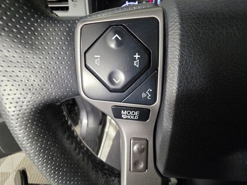 Used 2023 Toyota 4Runner SR5 Premium w/ Moonroof Package RWD image 22