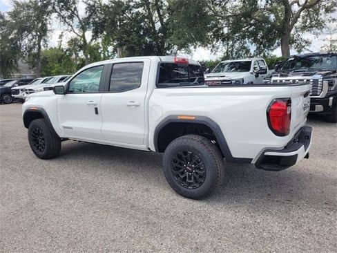 New 2026 GMC Canyon Elevation w/ Convenience Package image 9