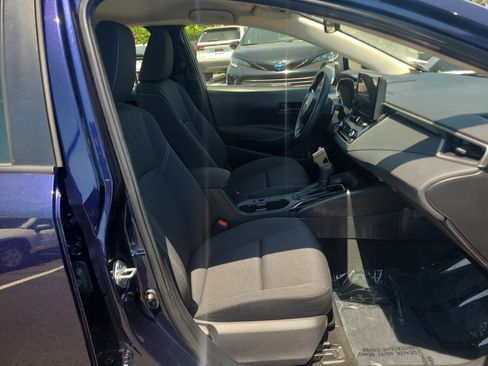 Certified 2023 Toyota Corolla LE w/ Carpet Mat Package (TMS) FWD image 17