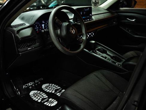 Used 2024 Honda Accord LX image 8