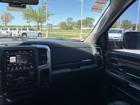 Used 2018 RAM 2500 Laramie image 46