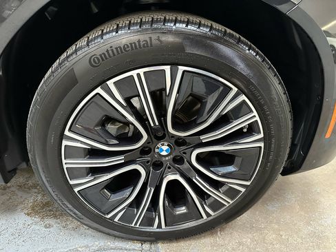 Used 2025 BMW X3 xDrive30i w/ Convenience Package image 23