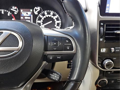 Used 2023 Lexus GX 460 Premium image 15