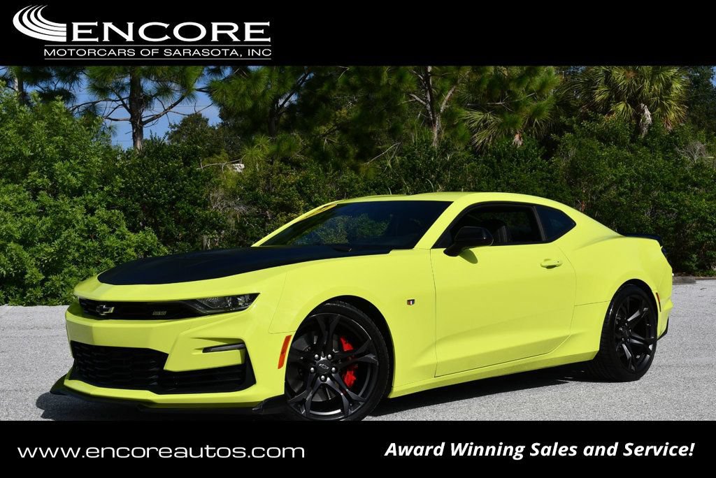 Used 2021 Chevrolet Camaro SS RWD image 1