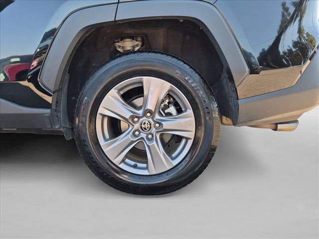 Certified 2025 Toyota RAV4 XLE FWD image 16