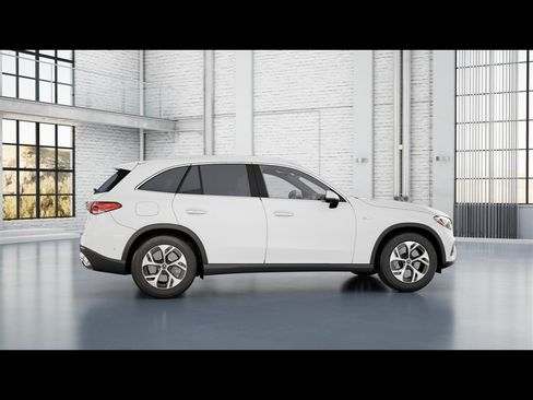 Certified 2026 Mercedes-Benz GLC 350e 4MATIC image 12