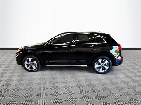 Certified 2023 Audi Q5 Premium w/ Convenience Package AWD/4WD image 4