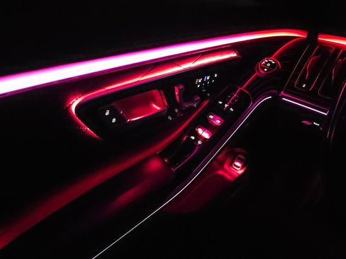 Used 2021 Mercedes-Benz S 580 4MATIC Sedan image 26