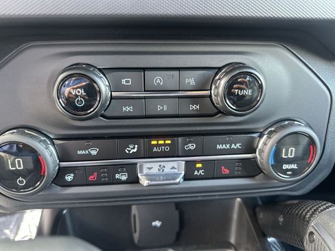 Used 2024 Ford Bronco Raptor w/ Interior Carbon Fiber Pack 6 AWD/4WD image 29