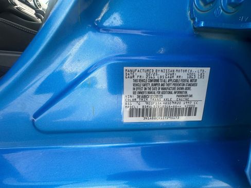 Used 2025 Nissan Sentra SV image 27