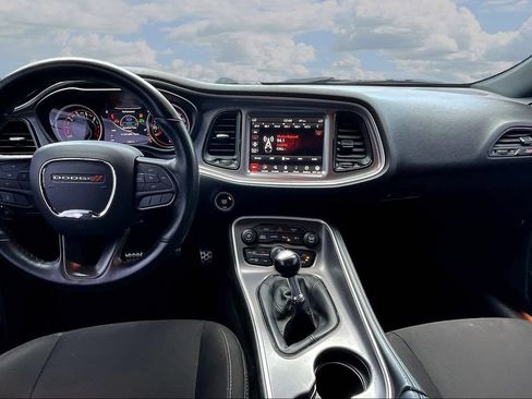 Used 2021 Dodge Challenger R/T Scat Pack RWD image 7