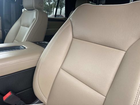 Used 2023 Chevrolet Tahoe Premier image 21