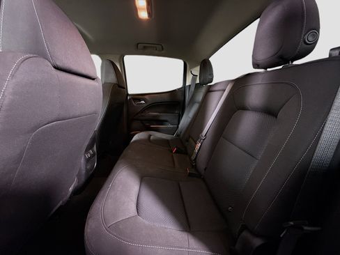 Used 2021 Chevrolet Colorado LT image 24