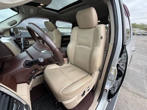 Used 2016 RAM 2500 Laramie w/ Convenience Group image 22