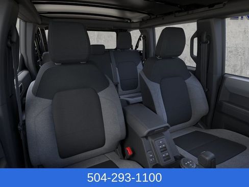 New 2026 Ford Bronco 4-Door AWD/4WD image 12