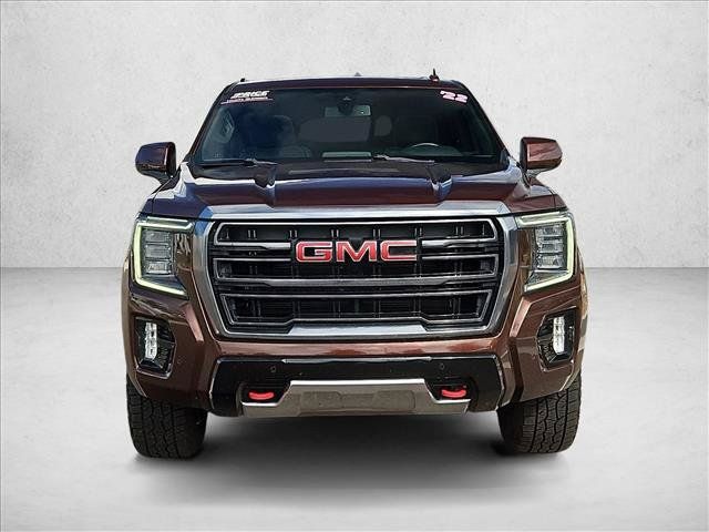 Used 2022 GMC Yukon AT4 AWD/4WD image 2