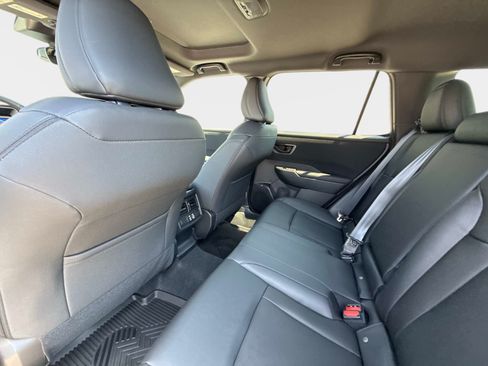 New 2026 Subaru Outback Premium w/ Premium/Limited Package 2 AWD/4WD image 19