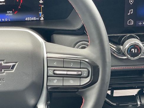 Used 2023 Chevrolet Colorado Z71 w/ Z71 Convenience Package 2 image 14