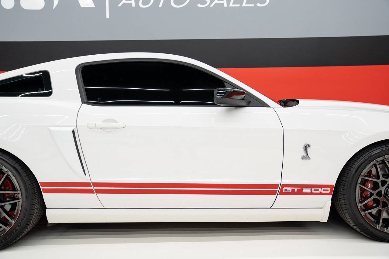 Used 2013 Ford Mustang Shelby GT500 RWD image 47