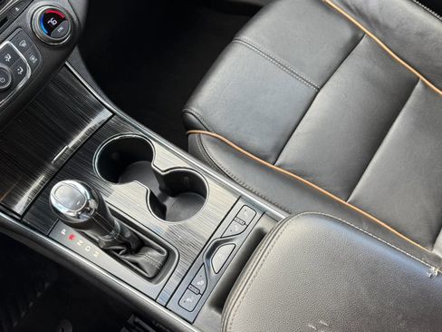 Used 2017 Chevrolet Impala Premier FWD image 27