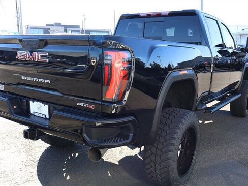 Used 2024 GMC Sierra 3500 AT4 w/ Technology Package image 5
