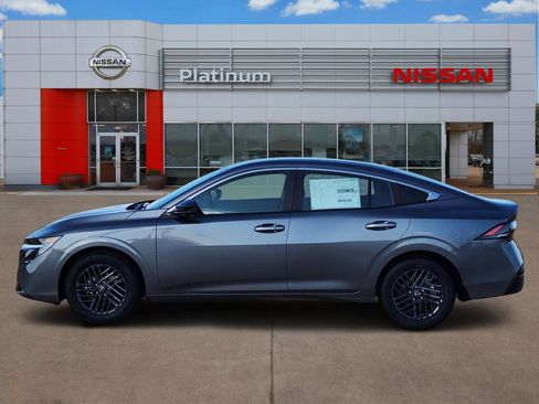 New 2026 Nissan Sentra SV image 3