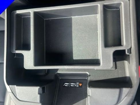 Used 2023 GMC Sierra 1500 AT4 w/ Technology Package image 18