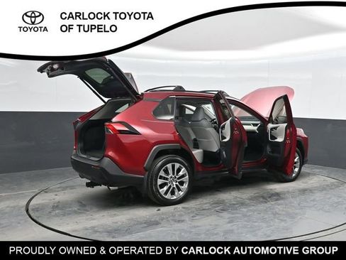 Used 2019 Toyota RAV4 XLE Premium image 48