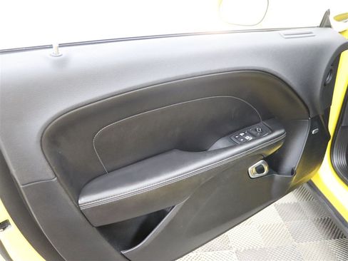 Used 2018 Dodge Challenger R/T Scat Pack RWD image 20