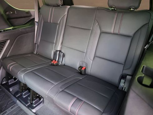 Used 2025 Chevrolet Tahoe RST w/ RST Performance Edition image 25