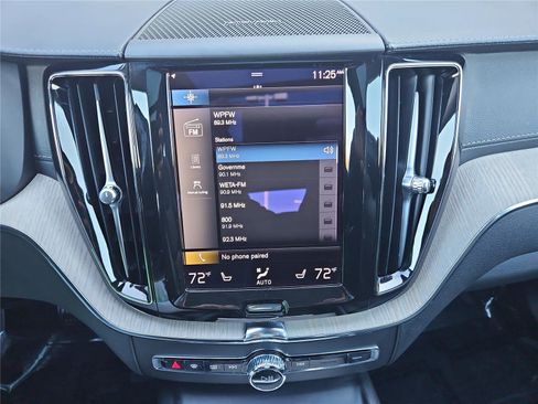 Used 2021 Volvo XC60 T6 Inscription w/ Climate Package image 20