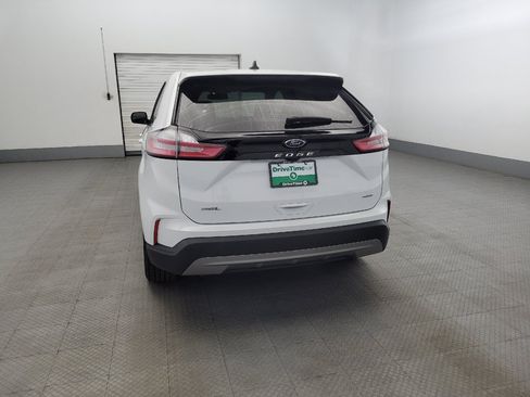 Used 2024 Ford Edge SEL AWD/4WD image 6